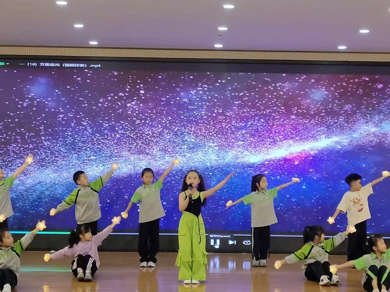 歌声润童心，课堂乐飞扬
